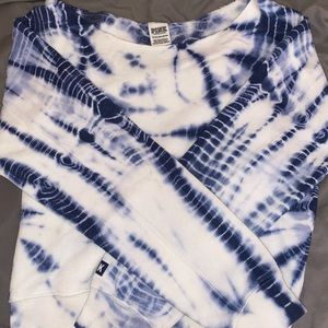 Tie dye VS pink long sleeve top
